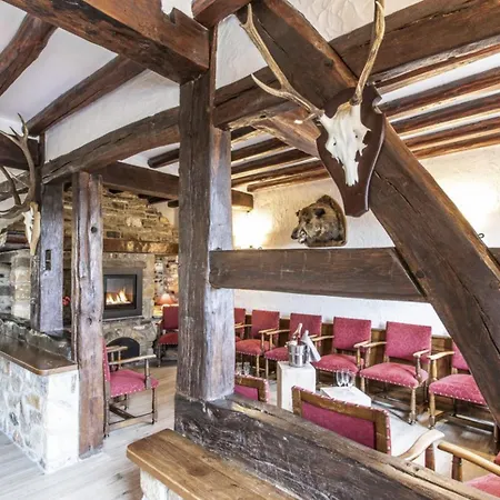 Le Grandgousier Hotel